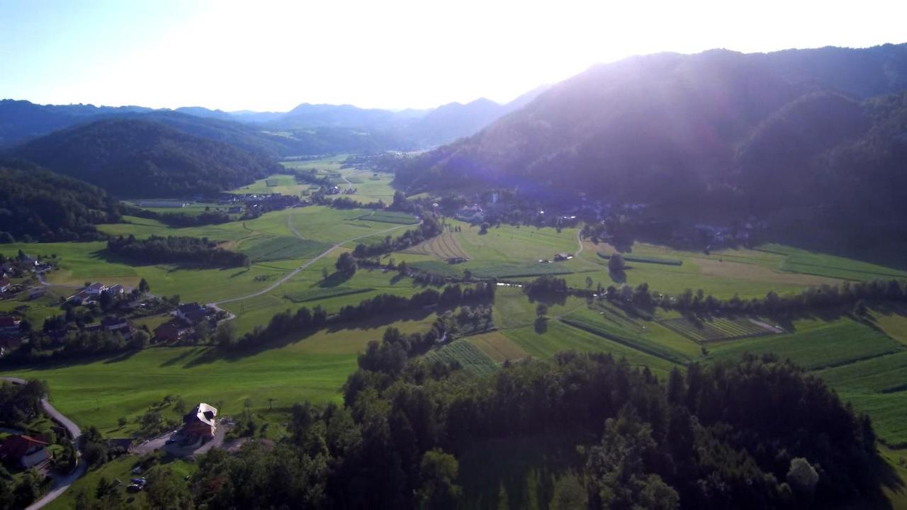 B&B Cerne Polhov Gradec Exteriör bild