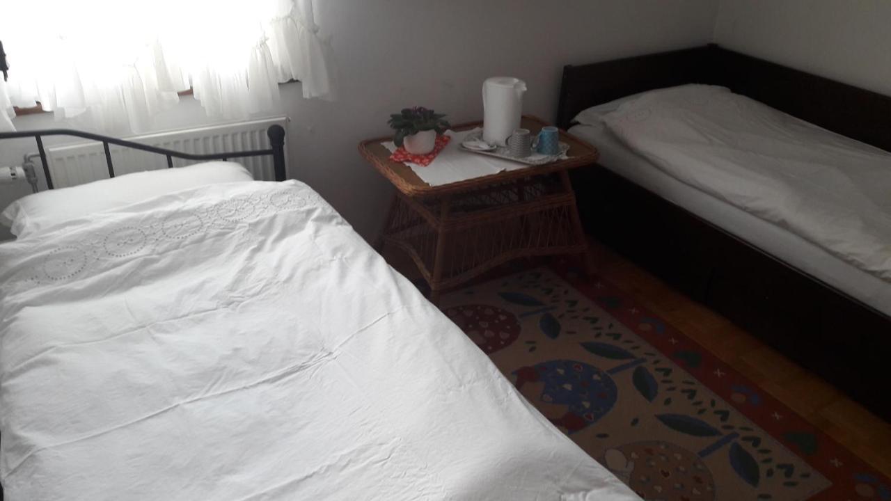 B&B Cerne Polhov Gradec Exteriör bild