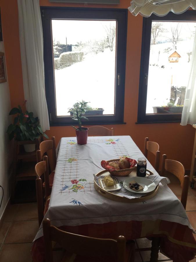 B&B Cerne Polhov Gradec Exteriör bild