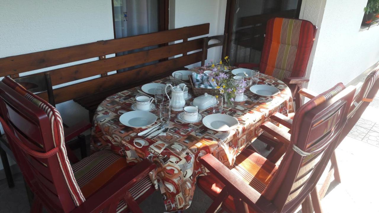 B&B Cerne Polhov Gradec Exteriör bild